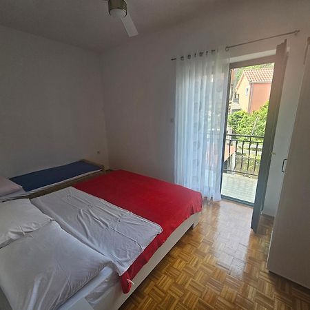 Anna Apartment Marina Dış mekan fotoğraf