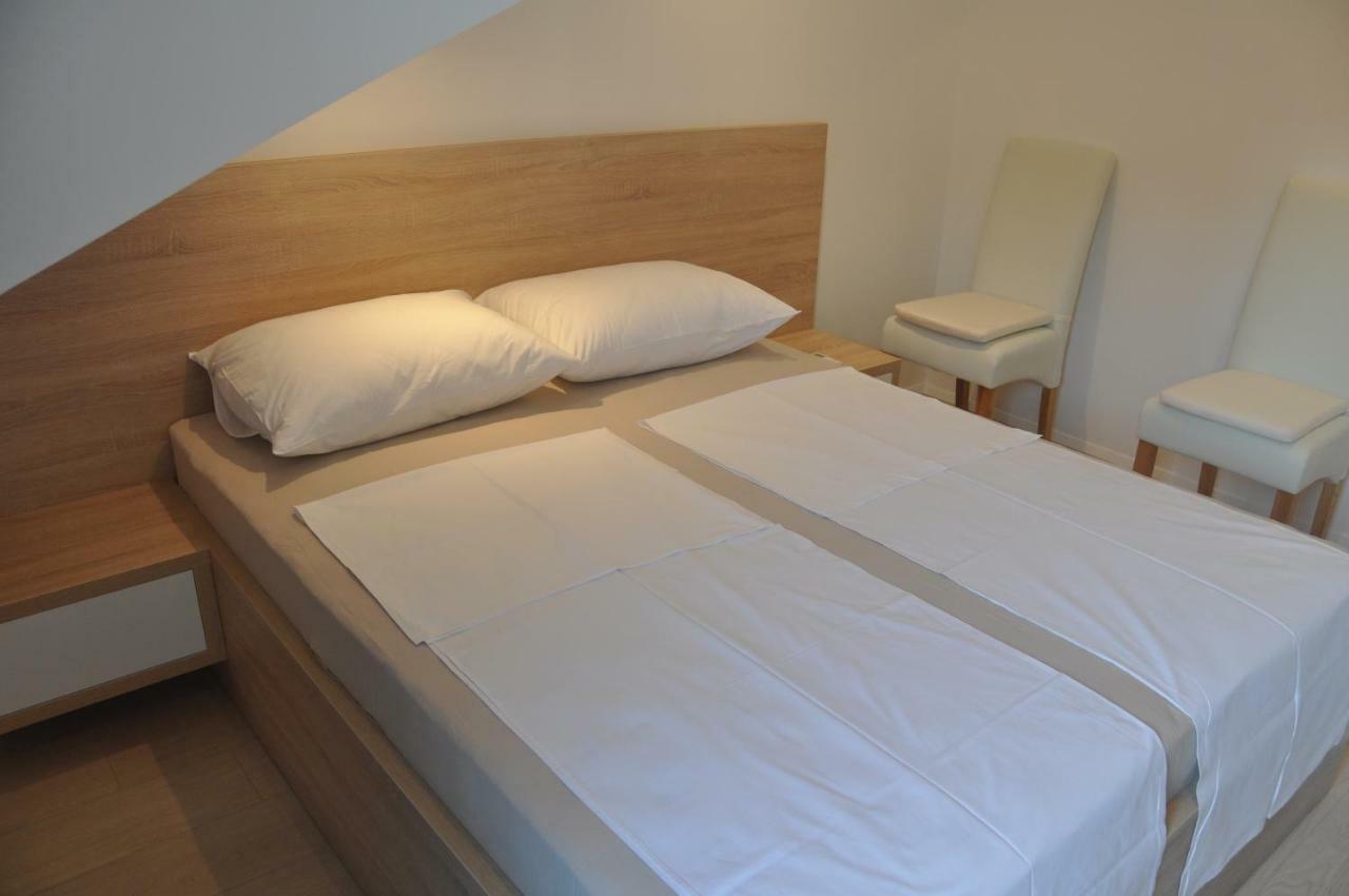 Anna Apartment Marina Dış mekan fotoğraf