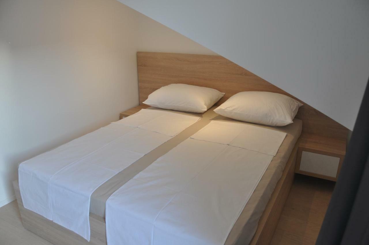 Anna Apartment Marina Dış mekan fotoğraf