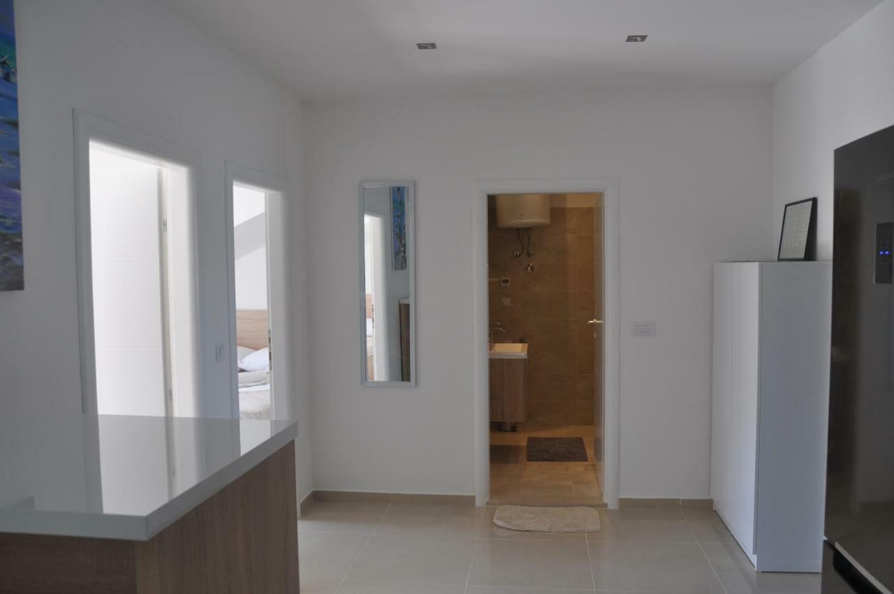 Anna Apartment Marina Dış mekan fotoğraf